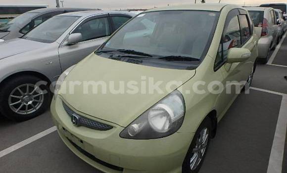 Tenga Tsaru Honda Fit Zvimwe Mota in Beitbridge in Matabeleland South