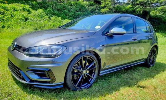Nunua Ilio tumika Volkswagen Golf R Nyingine Gari ndani ya Beitbridge nchini Matabeleland Kusini Nunua Ilio tumika Volkswagen Golf R Nyingine Gari ndani ya Beitbridge nchini Matabeleland Kusini