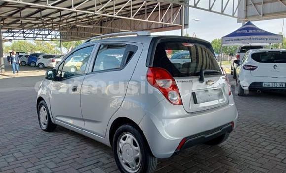 Nunua Ilio tumika Chevrolet Spark Fedha Gari ndani ya Beitbridge nchini Matabeleland Kusini Nunua Ilio tumika Chevrolet Spark Fedha Gari ndani ya Beitbridge nchini Matabeleland Kusini