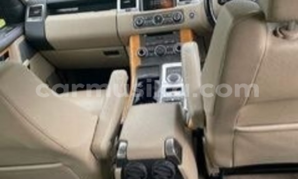 Acheter Occasion Voiture Land Rover Range Rover Gris à Beitbridge, Matabeleland South Acheter Occasion Voiture Land Rover Range Rover Gris à Beitbridge, Matabeleland South