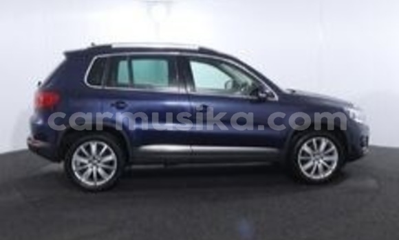 Nunua Ilio tumika Volkswagen Tiguan Bluu Gari ndani ya Beitbridge nchini Matabeleland Kusini Nunua Ilio tumika Volkswagen Tiguan Bluu Gari ndani ya Beitbridge nchini Matabeleland Kusini