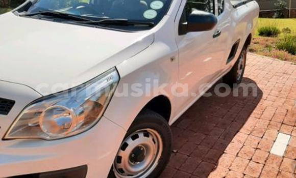 Acheter Occasion Voiture Chevrolet Van Blanc à Beitbridge, Matabeleland South Acheter Occasion Voiture Chevrolet Van Blanc à Beitbridge, Matabeleland South