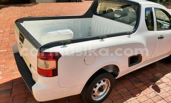 Acheter Occasion Voiture Chevrolet Van Blanc à Beitbridge, Matabeleland South Acheter Occasion Voiture Chevrolet Van Blanc à Beitbridge, Matabeleland South