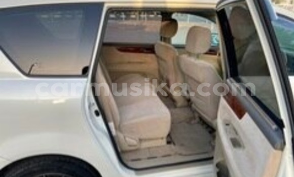 Tenga Tsaru Toyota Ipsum Chena Mota in Beitbridge in Matabeleland South Tenga Tsaru Toyota Ipsum Chena Mota in Beitbridge in Matabeleland South