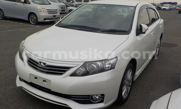 Acheter Occasion Voiture Toyota Allion Blanc à Beitbridge, Matabeleland South Acheter Occasion Voiture Toyota Allion Blanc à Beitbridge, Matabeleland South