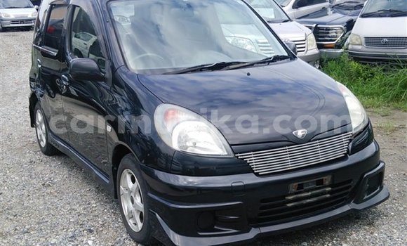 Tenga Tsaru Toyota FunCargo Nhema Mota in Beitbridge in Matabeleland South