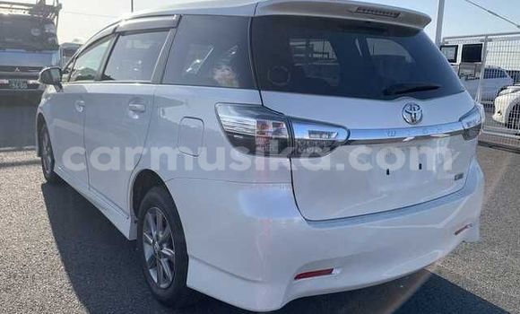 Nunua Ilio tumika Toyota Wish Nyeupe Gari ndani ya Beitbridge nchini Matabeleland Kusini Nunua Ilio tumika Toyota Wish Nyeupe Gari ndani ya Beitbridge nchini Matabeleland Kusini