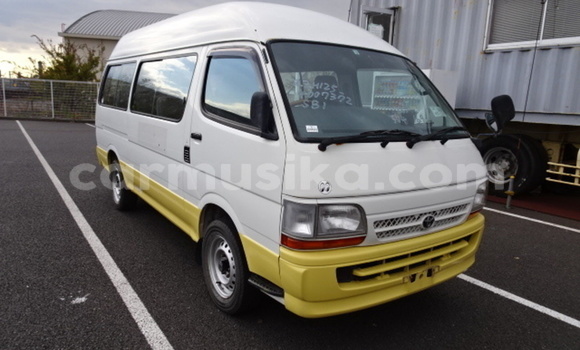 Buy Used Toyota Hiace Other Car in Beitbridge in Matabeleland South Buy Used Toyota Hiace Other Car in Beitbridge in Matabeleland South
