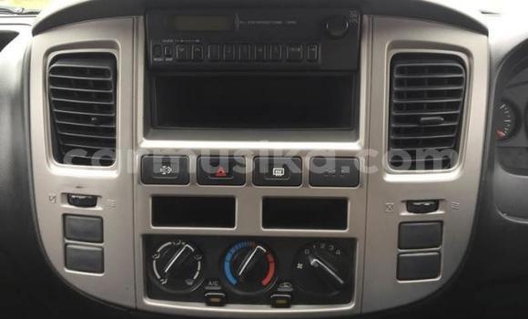 Buy Used Nissan Caravan Silver Car in Beitbridge in Matabeleland South Buy Used Nissan Caravan Silver Car in Beitbridge in Matabeleland South