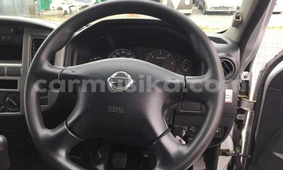 Buy Used Nissan Caravan Silver Car in Beitbridge in Matabeleland South Buy Used Nissan Caravan Silver Car in Beitbridge in Matabeleland South