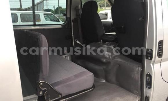 Buy Used Nissan Caravan Silver Car in Beitbridge in Matabeleland South Buy Used Nissan Caravan Silver Car in Beitbridge in Matabeleland South