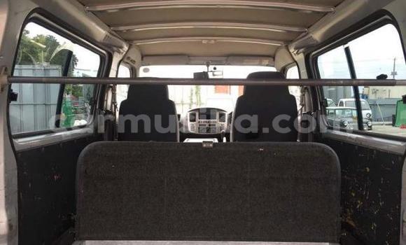 Buy Used Nissan Caravan Silver Car in Beitbridge in Matabeleland South Buy Used Nissan Caravan Silver Car in Beitbridge in Matabeleland South