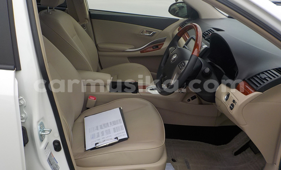 Buy Used Toyota Allion White Car in Beitbridge in Matabeleland South Buy Used Toyota Allion White Car in Beitbridge in Matabeleland South