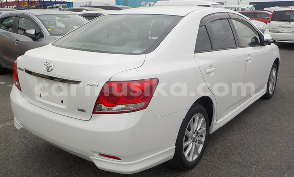 Buy Used Toyota Allion White Car in Beitbridge in Matabeleland South Buy Used Toyota Allion White Car in Beitbridge in Matabeleland South