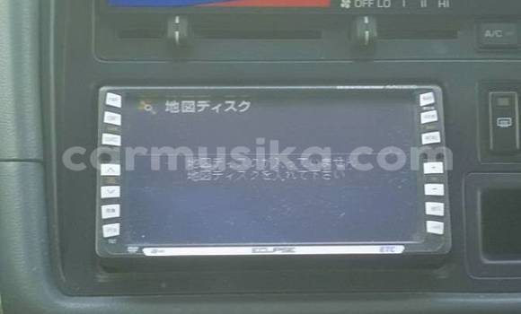 Buy Used Toyota Hiace White Car in Beitbridge in Matabeleland South Buy Used Toyota Hiace White Car in Beitbridge in Matabeleland South