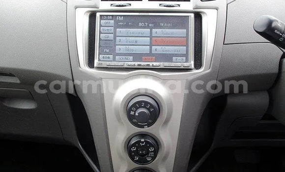 Acheter Occasion Voiture Toyota Vitz Rouge à Beitbridge, Matabeleland South Acheter Occasion Voiture Toyota Vitz Rouge à Beitbridge, Matabeleland South