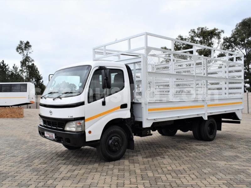 Big with watermark toyota dyna matabeleland south beitbridge 32931