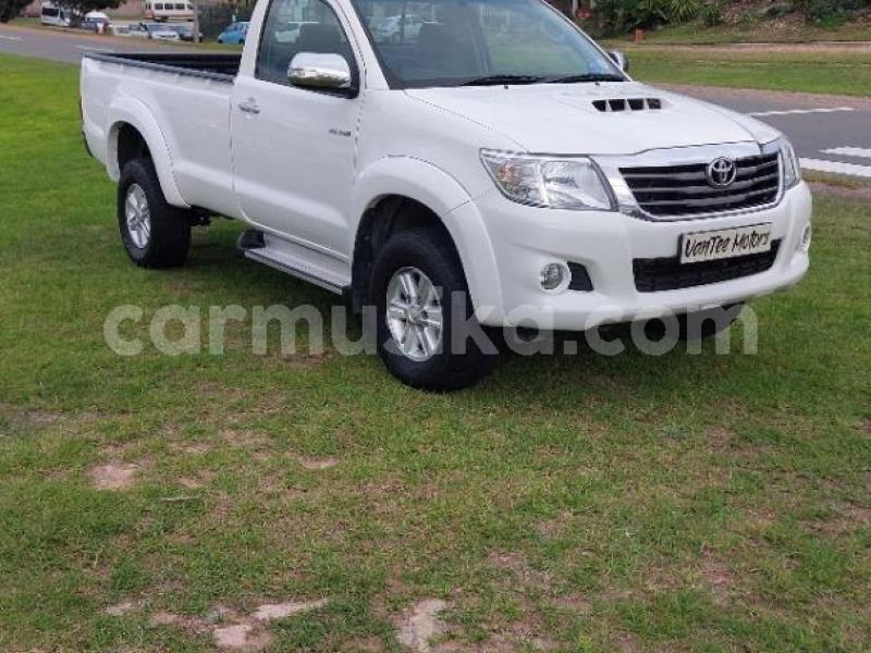 Big with watermark toyota hilux matabeleland south beitbridge 32933