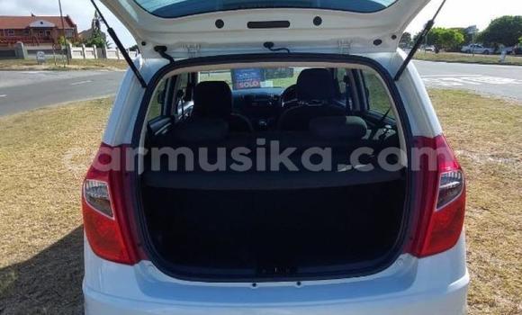 Tenga Tsaru Hyundai i10 Chena Mota in Beitbridge in Matabeleland South Tenga Tsaru Hyundai i10 Chena Mota in Beitbridge in Matabeleland South