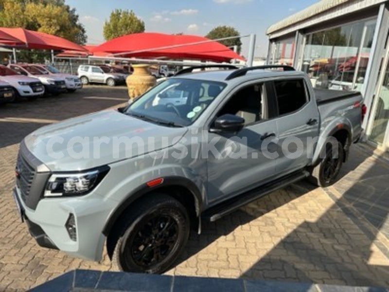 Big with watermark nissan navara matabeleland south beitbridge 32936