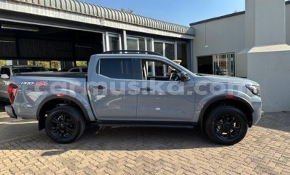 Acheter Occasion Voiture Nissan Navara Gris à Beitbridge, Matabeleland South Acheter Occasion Voiture Nissan Navara Gris à Beitbridge, Matabeleland South