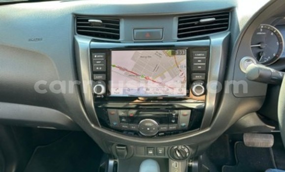 Acheter Occasion Voiture Nissan Navara Gris à Beitbridge, Matabeleland South Acheter Occasion Voiture Nissan Navara Gris à Beitbridge, Matabeleland South