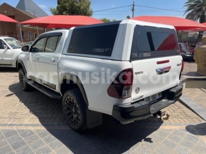 Big with watermark toyota hilux matabeleland south beitbridge 32937