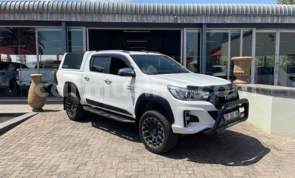 Acheter Occasion Voiture Toyota Hilux Blanc à Beitbridge, Matabeleland South Acheter Occasion Voiture Toyota Hilux Blanc à Beitbridge, Matabeleland South