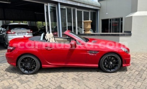Acheter Occasion Voiture Mercedes-Benz CLS250 Rouge à Beitbridge, Matabeleland South Acheter Occasion Voiture Mercedes-Benz CLS250 Rouge à Beitbridge, Matabeleland South