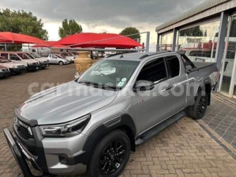 Big with watermark toyota hilux matabeleland south beitbridge 32939