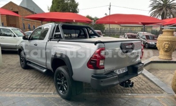 Acheter Occasion Voiture Toyota Hilux Gris à Beitbridge, Matabeleland South Acheter Occasion Voiture Toyota Hilux Gris à Beitbridge, Matabeleland South