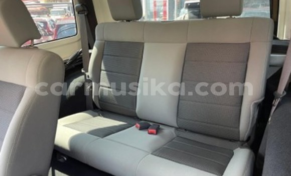 Acheter Occasion Voiture Jeep Wrangler Gris à Beitbridge, Matabeleland South Acheter Occasion Voiture Jeep Wrangler Gris à Beitbridge, Matabeleland South