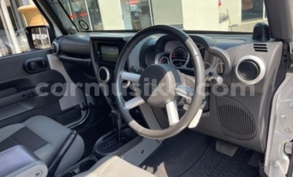 Acheter Occasion Voiture Jeep Wrangler Gris à Beitbridge, Matabeleland South Acheter Occasion Voiture Jeep Wrangler Gris à Beitbridge, Matabeleland South