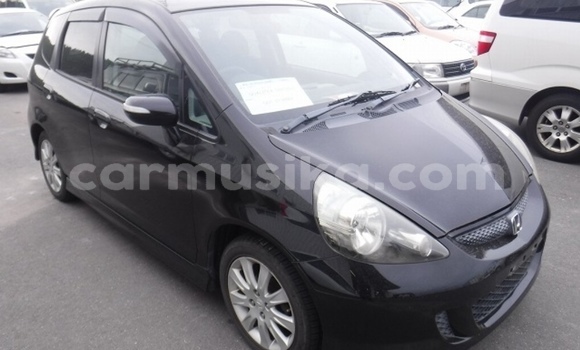 Nunua Ilio tumika Honda Fit Nyeusi Gari ndani ya Beitbridge nchini Matabeleland Kusini