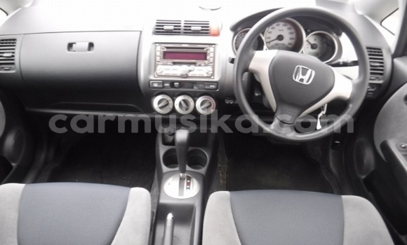 Acheter Occasion Voiture Honda Fit Noir à Beitbridge, Matabeleland South Acheter Occasion Voiture Honda Fit Noir à Beitbridge, Matabeleland South