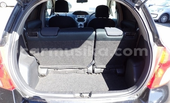 Nunua Ilio tumika Toyota Vitz Nyeusi Gari ndani ya Beitbridge nchini Matabeleland Kusini Nunua Ilio tumika Toyota Vitz Nyeusi Gari ndani ya Beitbridge nchini Matabeleland Kusini