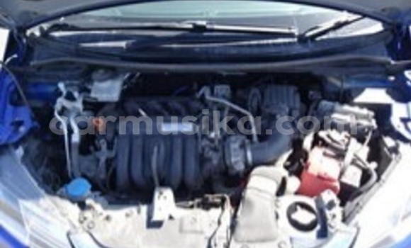 Nunua Ilio tumika Honda Fit Bluu Gari ndani ya Beitbridge nchini Matabeleland Kusini Nunua Ilio tumika Honda Fit Bluu Gari ndani ya Beitbridge nchini Matabeleland Kusini