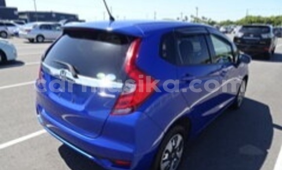 Nunua Ilio tumika Honda Fit Bluu Gari ndani ya Beitbridge nchini Matabeleland Kusini Nunua Ilio tumika Honda Fit Bluu Gari ndani ya Beitbridge nchini Matabeleland Kusini