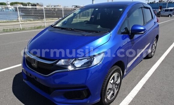 Nunua Ilio tumika Honda Fit Bluu Gari ndani ya Beitbridge nchini Matabeleland Kusini Nunua Ilio tumika Honda Fit Bluu Gari ndani ya Beitbridge nchini Matabeleland Kusini