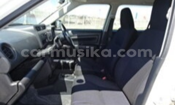 Acheter Occasion Voiture Toyota Probox Blanc à Beitbridge, Matabeleland South Acheter Occasion Voiture Toyota Probox Blanc à Beitbridge, Matabeleland South