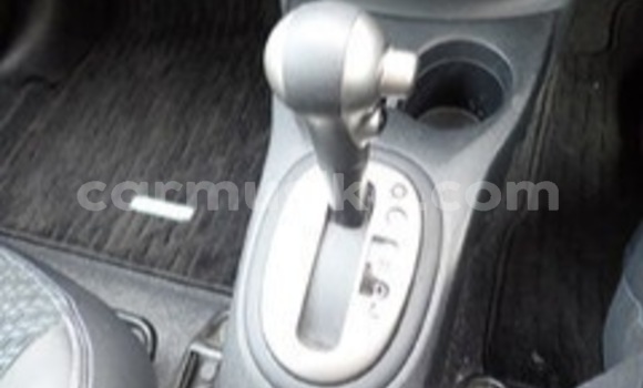 Nunua Ilio tumika Toyota Platz Bluu Gari ndani ya Beitbridge nchini Matabeleland Kusini Nunua Ilio tumika Toyota Platz Bluu Gari ndani ya Beitbridge nchini Matabeleland Kusini