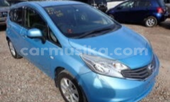 Nunua Ilio tumika Toyota Platz Bluu Gari ndani ya Beitbridge nchini Matabeleland Kusini Nunua Ilio tumika Toyota Platz Bluu Gari ndani ya Beitbridge nchini Matabeleland Kusini