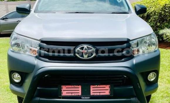 Nunua Ilio tumika Toyota Hilux Nyeupe Gari ndani ya Beitbridge nchini Matabeleland Kusini