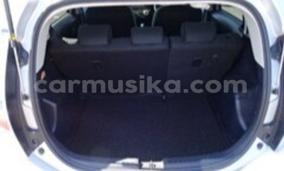 Nunua Ilio tumika Toyota Aqua Fedha Gari ndani ya Beitbridge nchini Matabeleland Kusini Nunua Ilio tumika Toyota Aqua Fedha Gari ndani ya Beitbridge nchini Matabeleland Kusini