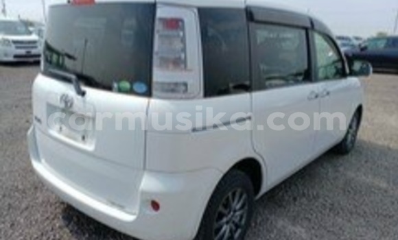 Acheter Occasion Voiture Toyota Sienta Blanc à Beitbridge, Matabeleland South Acheter Occasion Voiture Toyota Sienta Blanc à Beitbridge, Matabeleland South