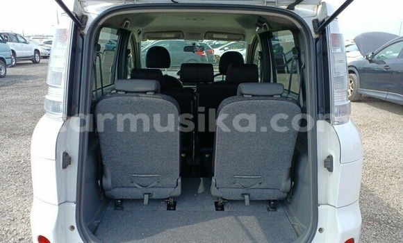 Acheter Occasion Voiture Toyota Sienta Blanc à Beitbridge, Matabeleland South Acheter Occasion Voiture Toyota Sienta Blanc à Beitbridge, Matabeleland South