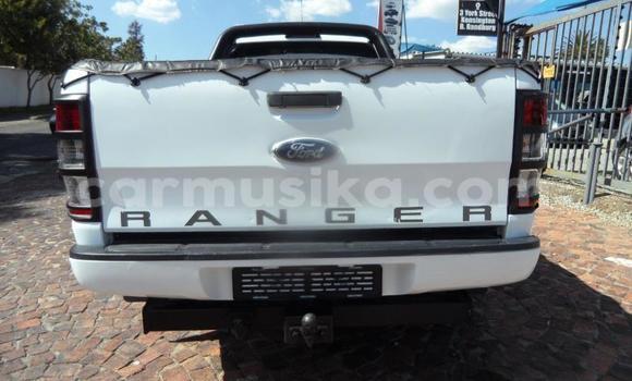 Acheter Occasion Voiture Ford Ranger Blanc à Beitbridge, Matabeleland South Acheter Occasion Voiture Ford Ranger Blanc à Beitbridge, Matabeleland South