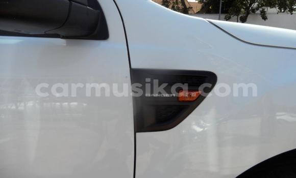 Acheter Occasion Voiture Ford Ranger Blanc à Beitbridge, Matabeleland South Acheter Occasion Voiture Ford Ranger Blanc à Beitbridge, Matabeleland South