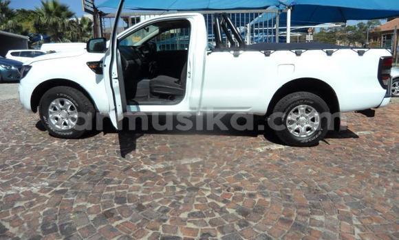 Acheter Occasion Voiture Ford Ranger Blanc à Beitbridge, Matabeleland South Acheter Occasion Voiture Ford Ranger Blanc à Beitbridge, Matabeleland South
