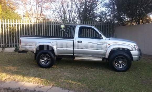 Acheter Occasion Voiture Toyota Hilux Gris à Beitbridge, Matabeleland South Acheter Occasion Voiture Toyota Hilux Gris à Beitbridge, Matabeleland South